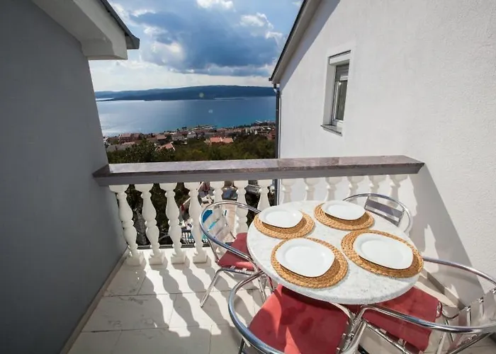 In With Sea View, Balcony, Air Conditioning, Wifi 3492-9 Appartamento