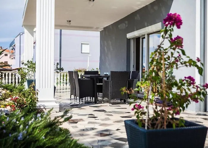 In With Sea View, Balcony, Air Conditioning, Wifi 3492-9 Apartman