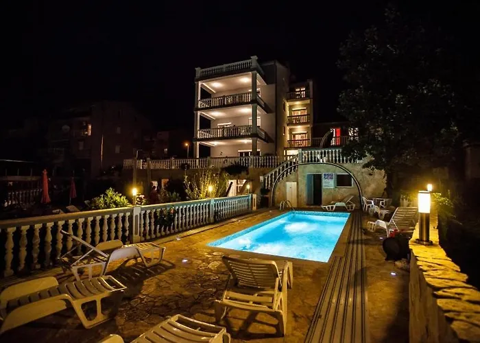 In With Sea View, Balcony, Air Conditioning, Wifi 3492-9 Apartman