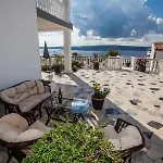 In With Sea View, Balcony, Air Conditioning, Wifi 3492-9 Apartman