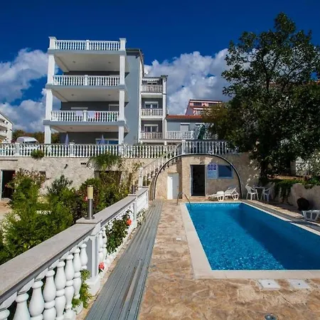 In With Sea View, Balcony, Air Conditioning, Wifi 3492-9 Appartamento *