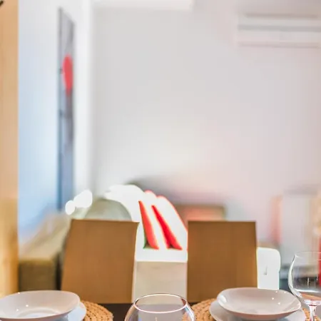 In With Sea View, Balcony, Air Conditioning, Wifi 3492-9 Appartamento