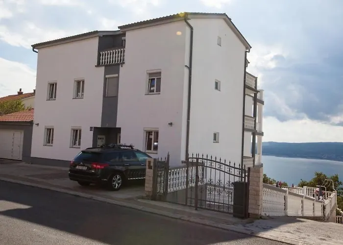 In With Sea View, Balcony, Air Conditioning, Wifi 3492-9 Crikvenica