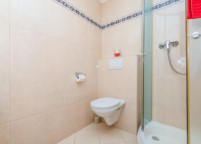 In With Sea View, Balcony, Air Conditioning, Wifi 3492-9 Crikvenica