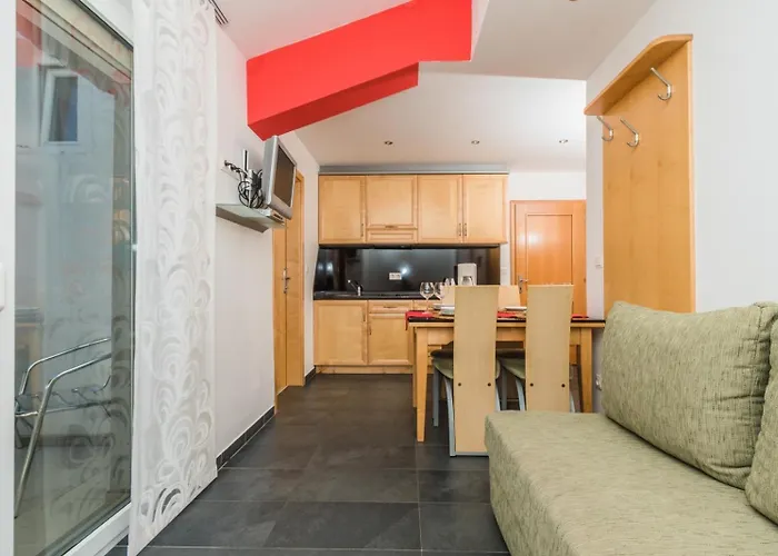 In With Sea View, Balcony, Air Conditioning, Wifi 3492-9 * Crikvenica